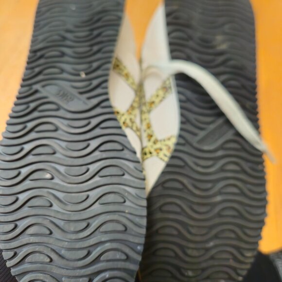 Asics Leopard Detail Sneakers - Size 10 - Picture 7 of 9